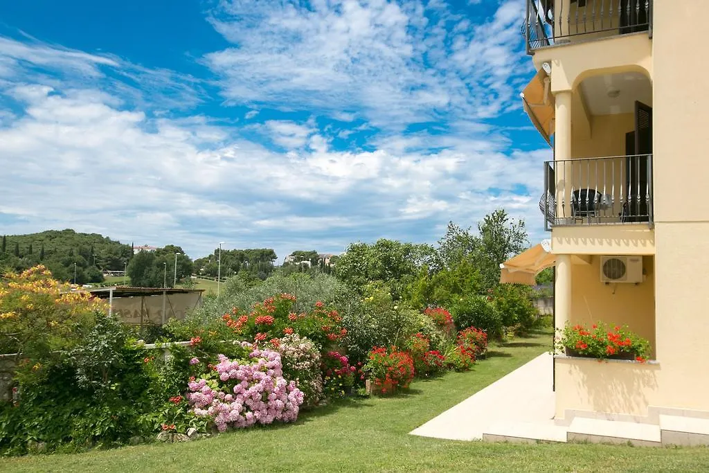 Apartments Nevenka Vrsar Kroatien